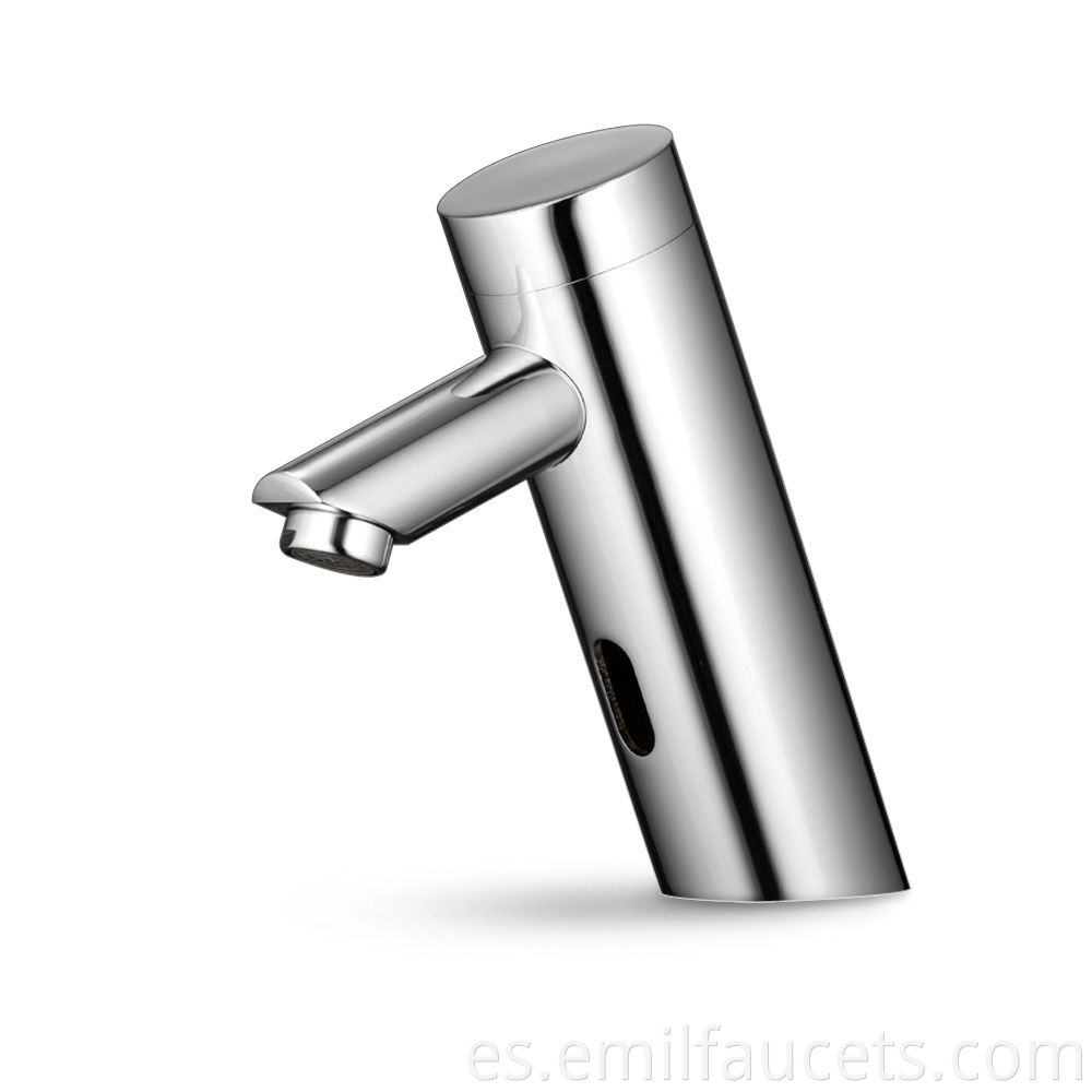 smart touchless faucet